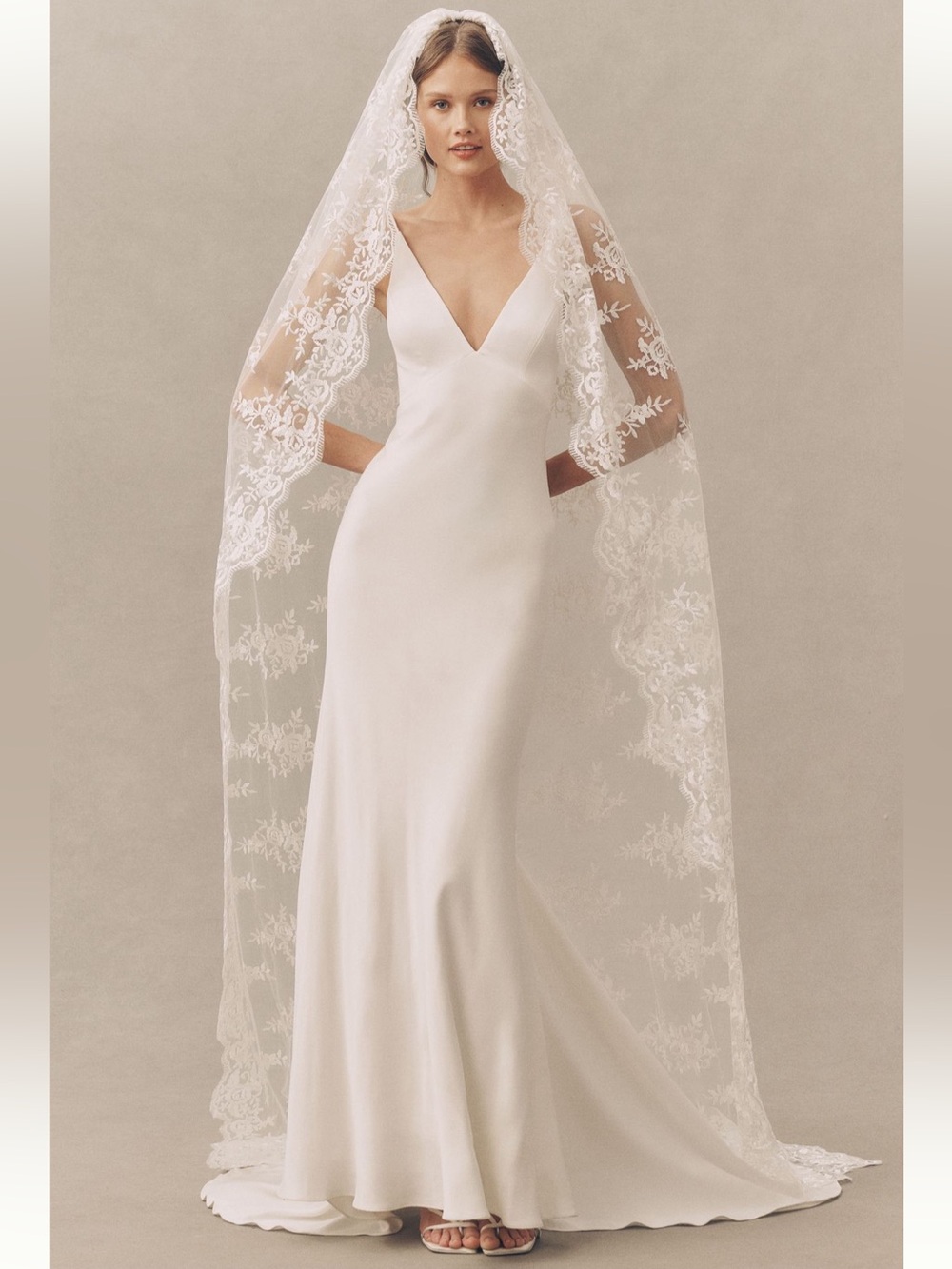 Anthropologie - Hutch Lace Mantilla Cathedral Veil